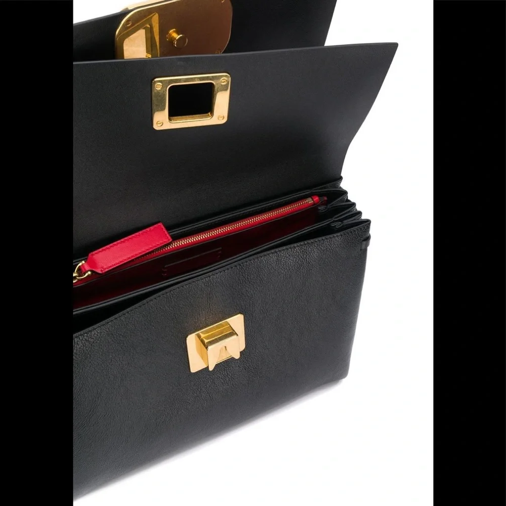 ❤️❤️ Valentino Garavani VRING medium shoulder bag red/black ❤️❤️like new
